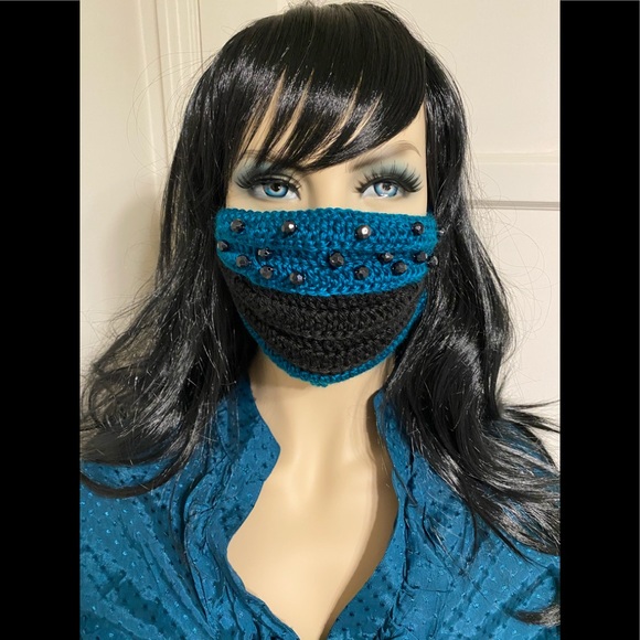 Decorative Hand-Knitted Face Mask - Picture 1 of 9